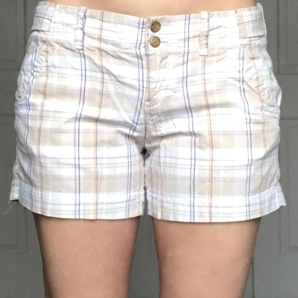 💜☀️Old Navy Plaid shorts